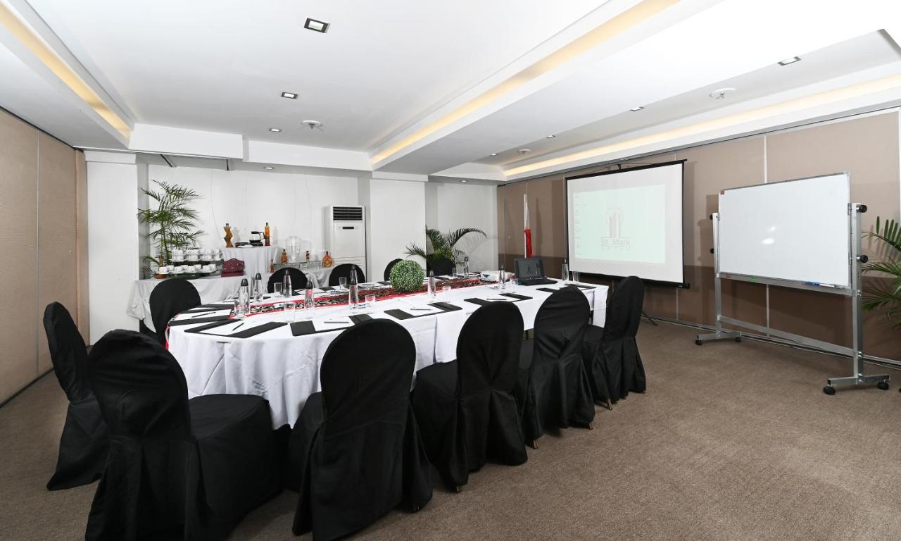 St Mark Hotel Cebu Exterior photo